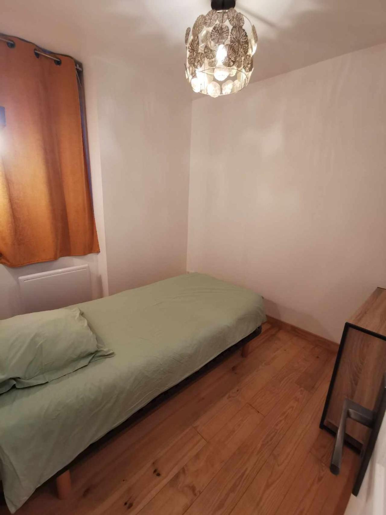 Les Appartements Du Centre, Refaits A Neuf, Climatises, Hyper Centre, 50M A Pieds Des Commerces, Restaurants, Parking Gratuit Salies-de-Bearn Bagian luar foto